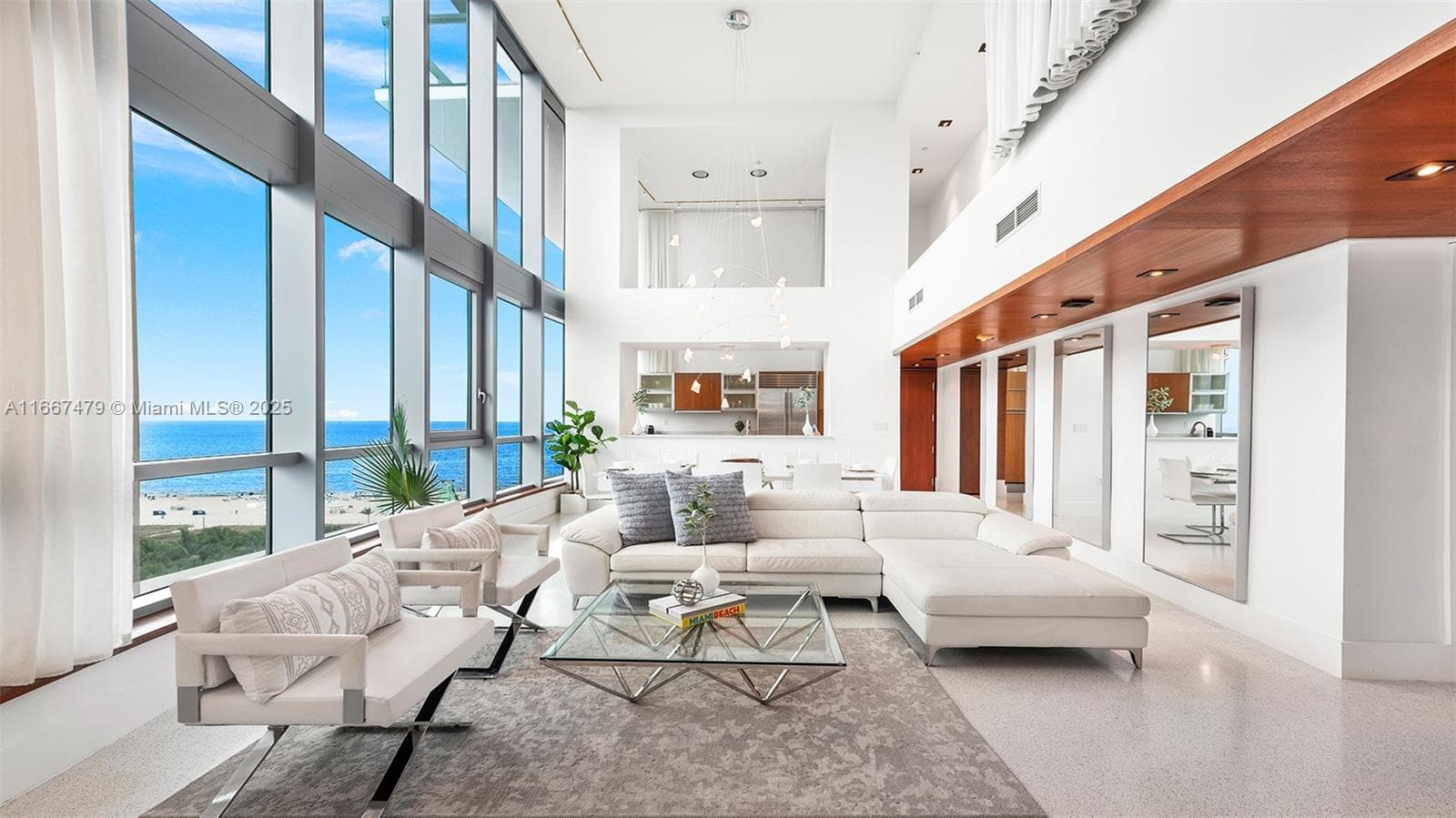 A11667479 — Miami Beach
