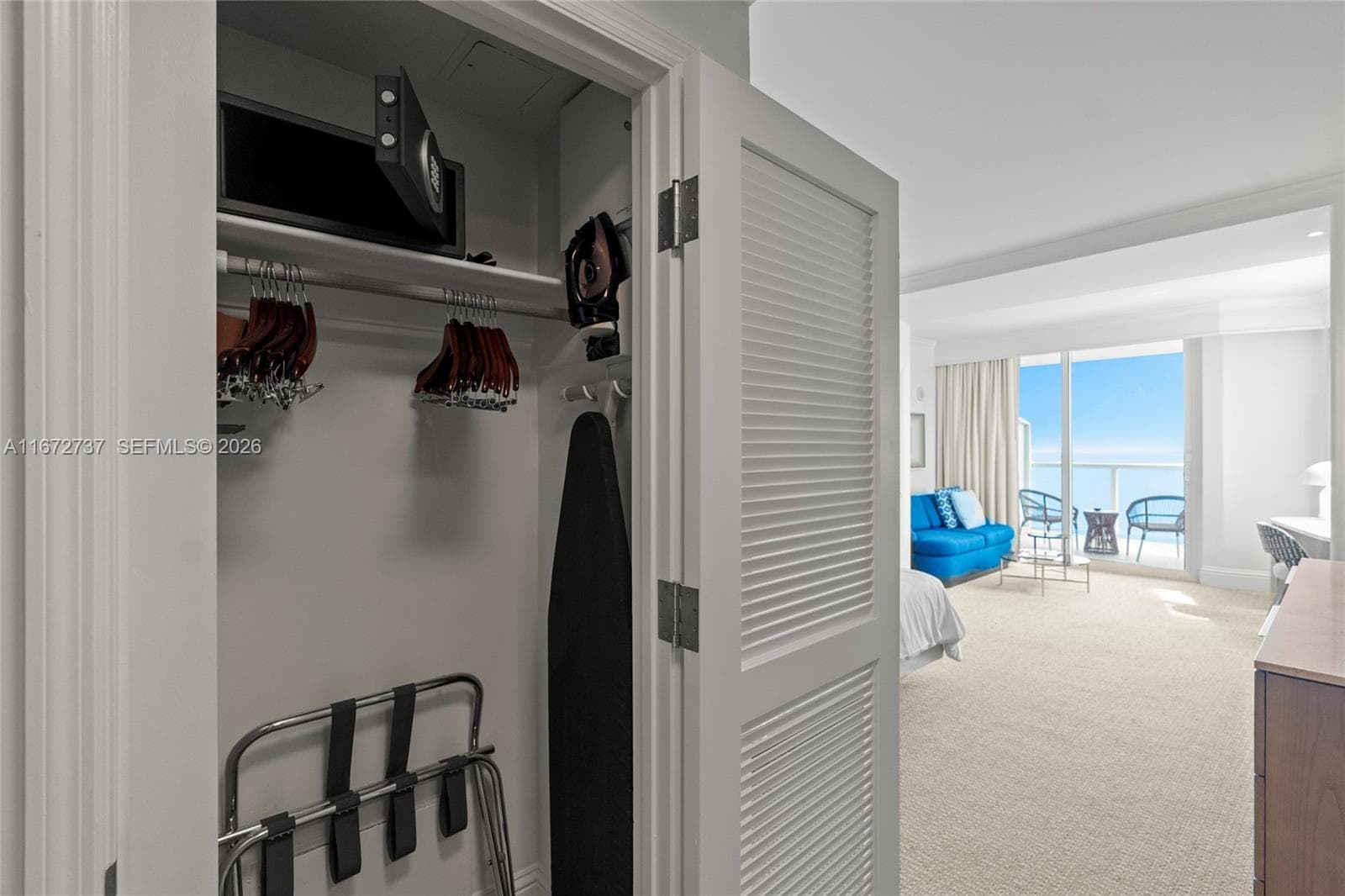 A11672737 — Miami Beach — 47