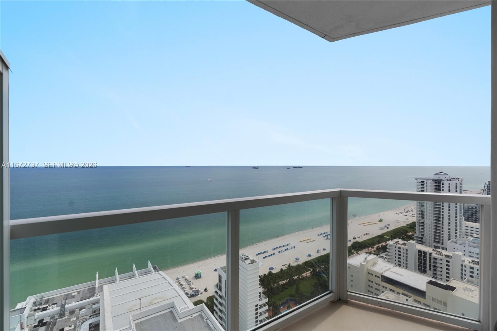 A11672737 — Miami Beach — 12