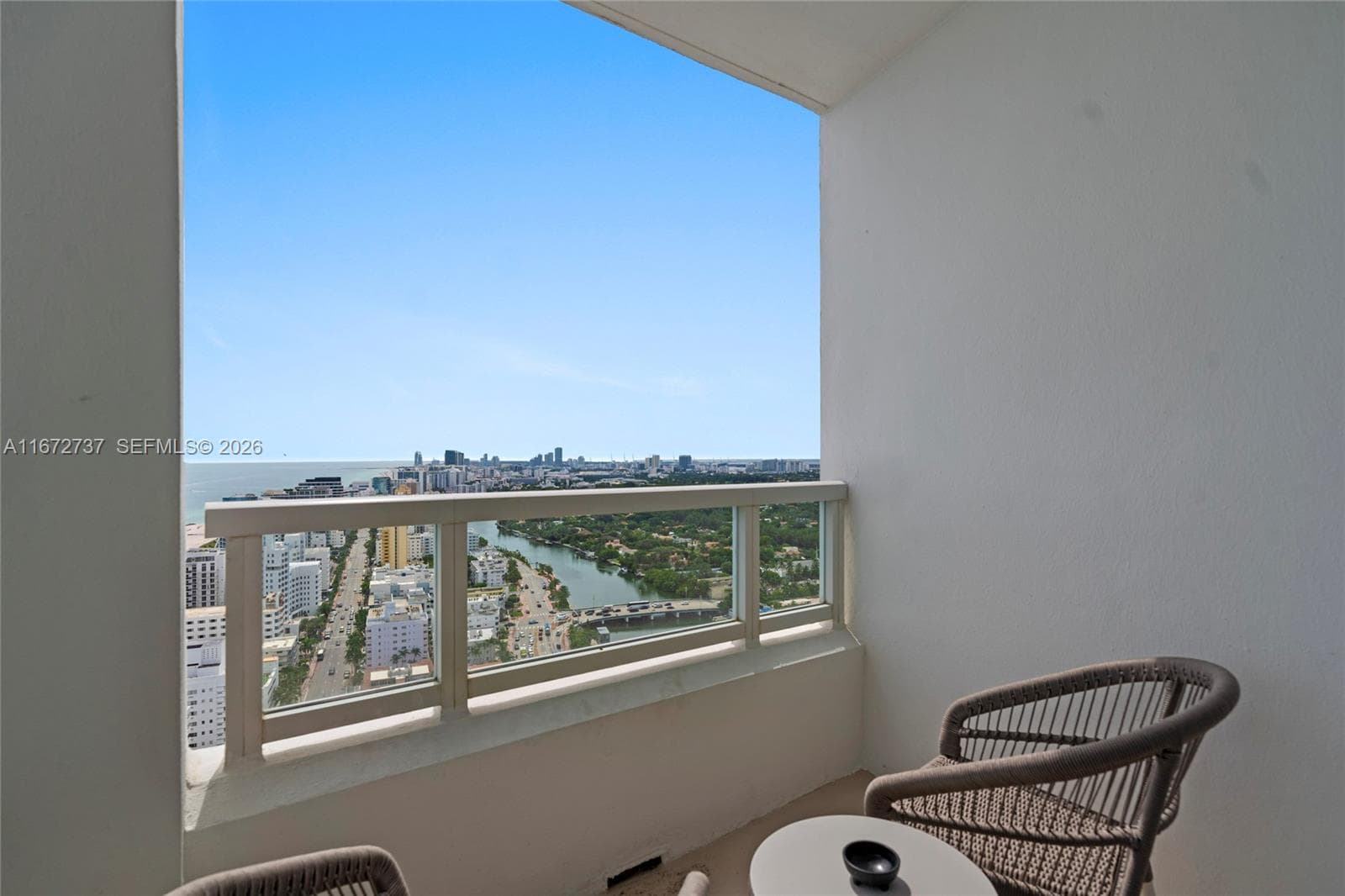 A11672737 — Miami Beach — 48