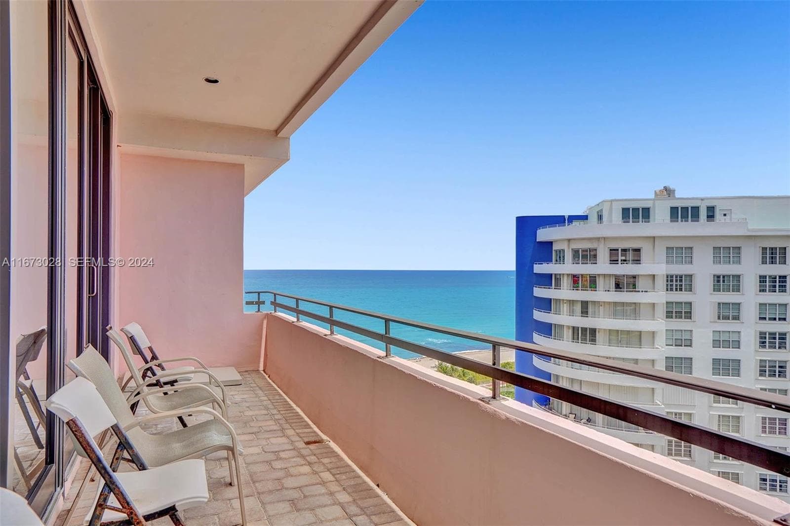 A11673028 — Miami Beach — 31