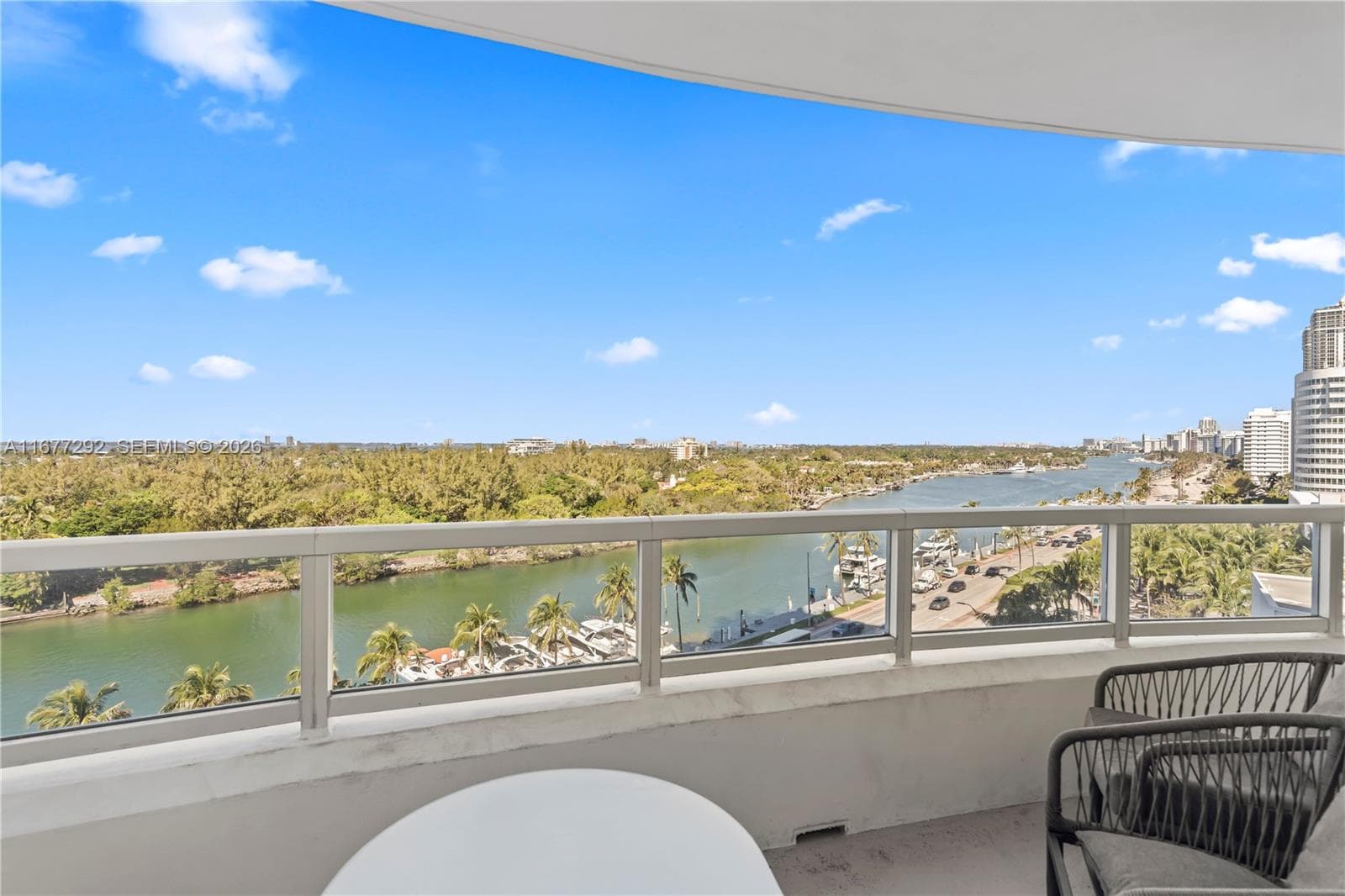 A11677292 — Miami Beach — 8