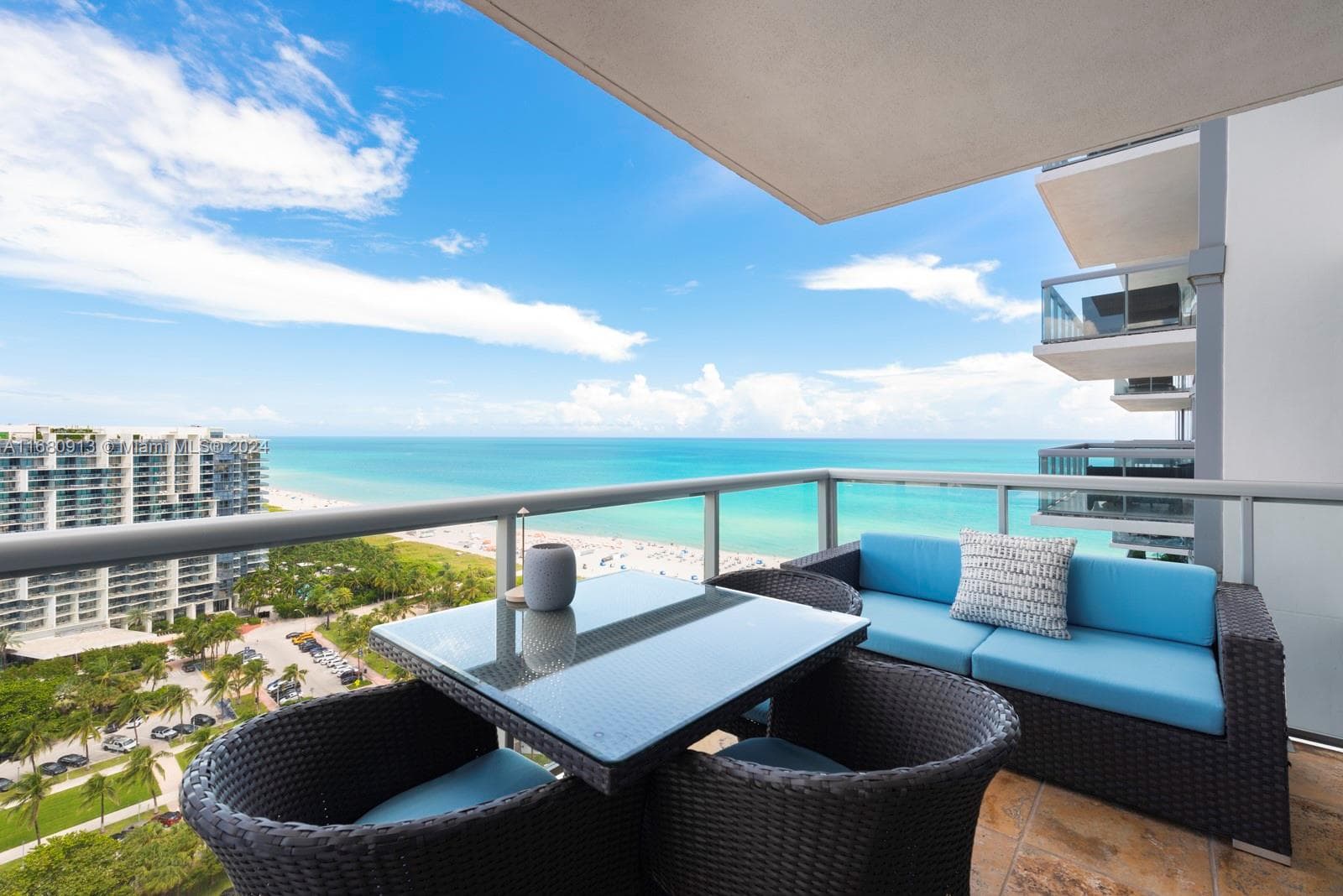 A11680913 — Miami Beach — 12