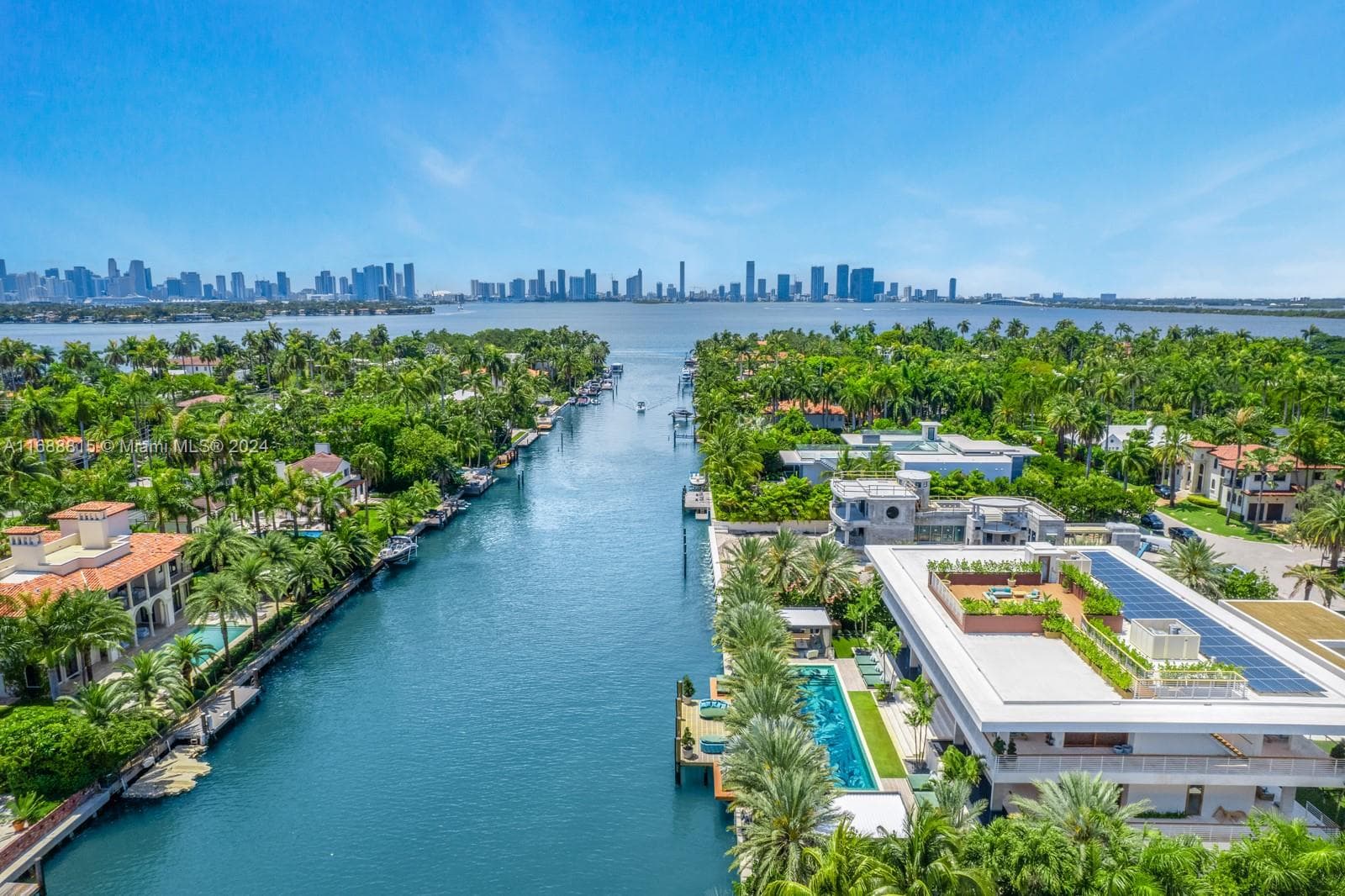 A11688815 — Miami Beach — 38
