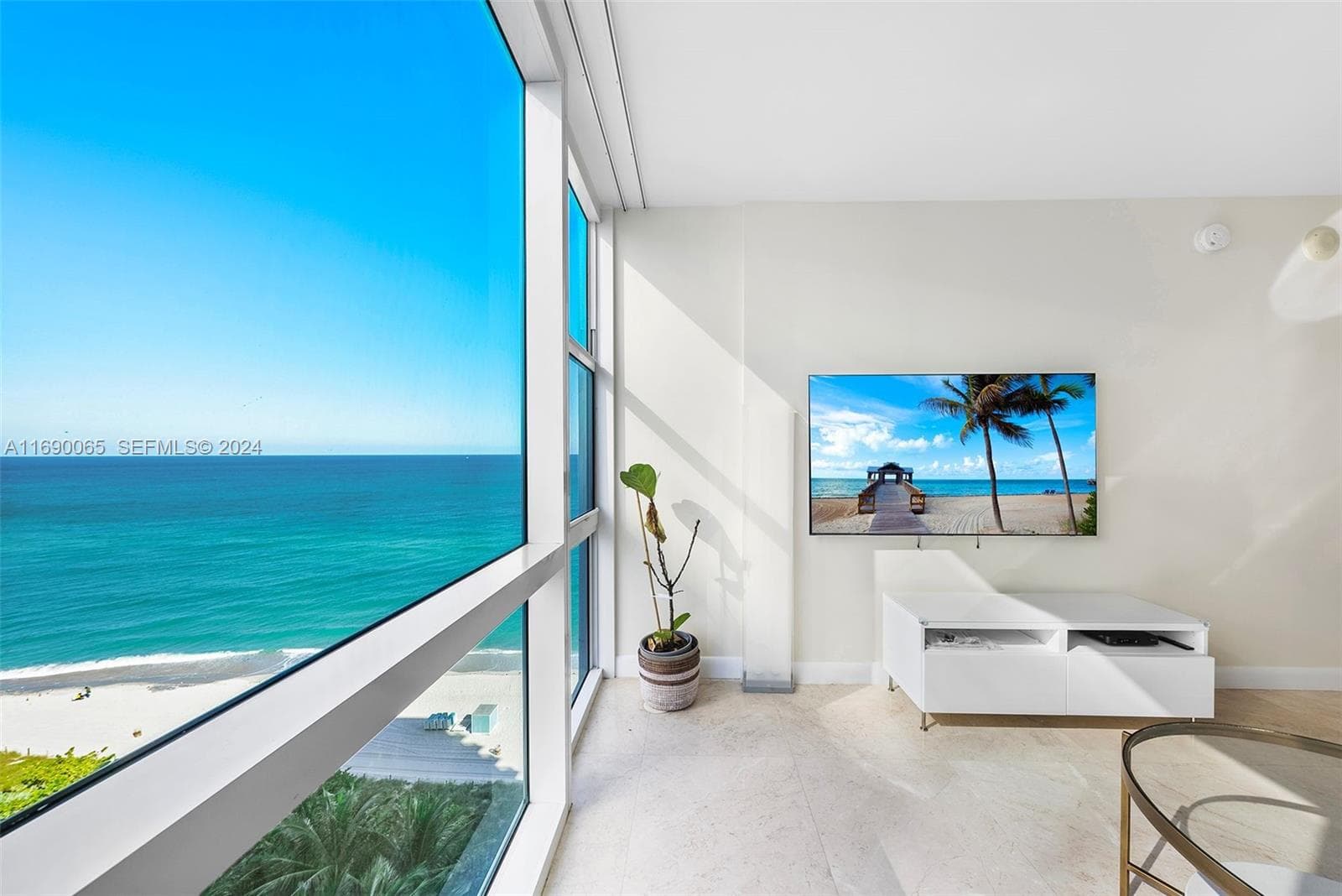 A11690065 — Miami Beach — 5