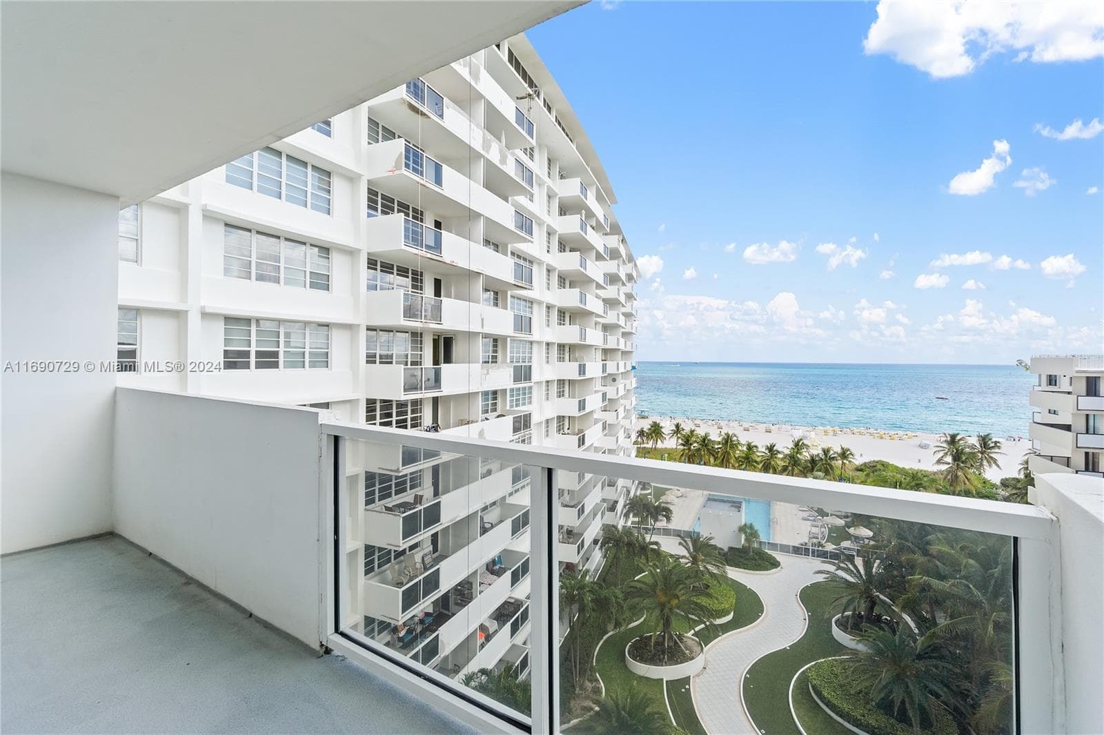 A11690729 — Miami Beach — 2