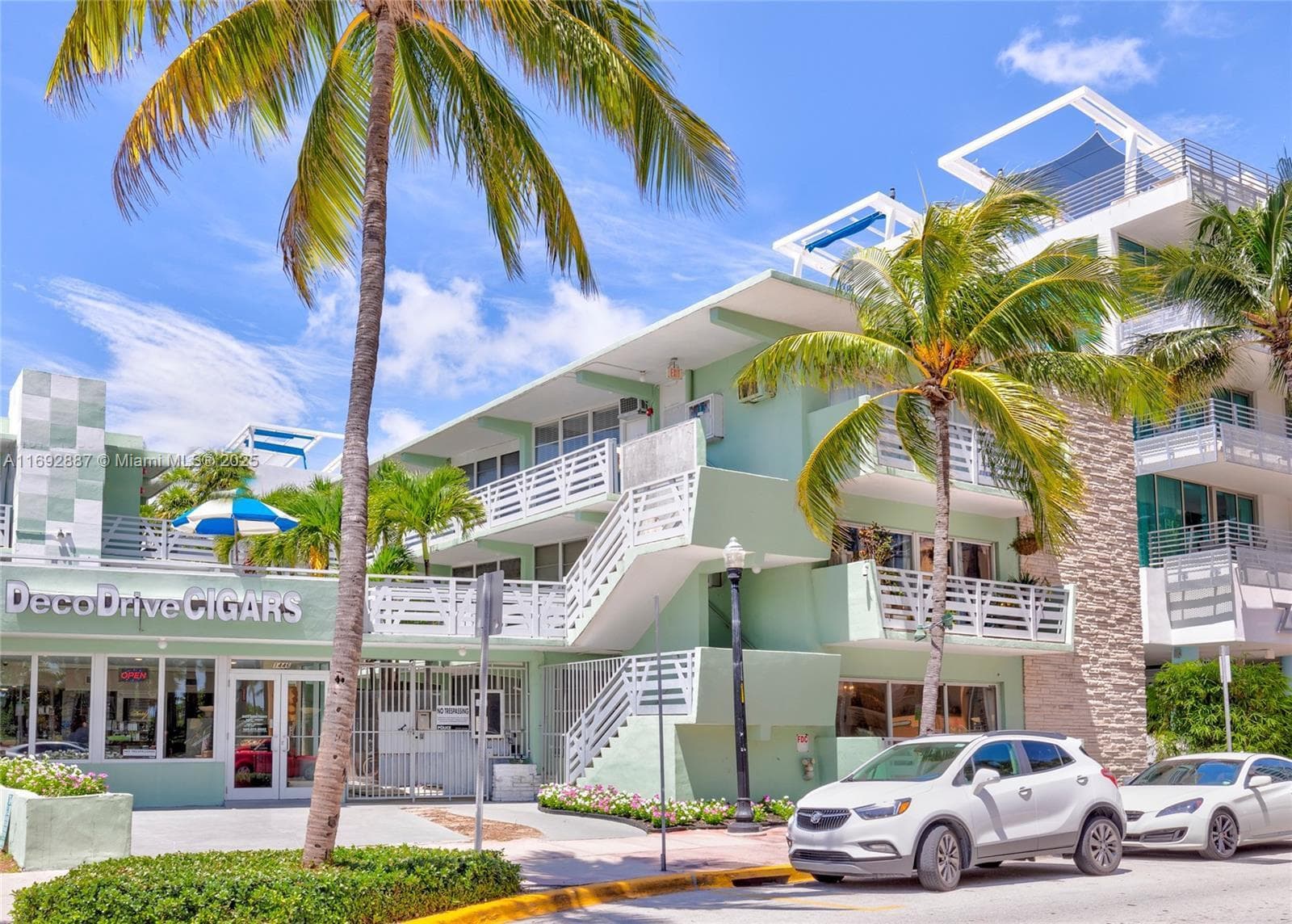 A11692887 — Miami Beach — 2