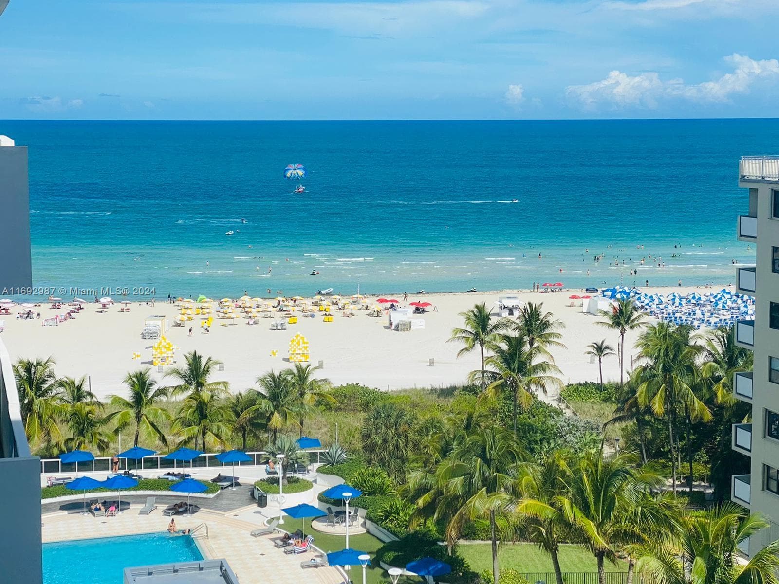 A11692987 — Miami Beach