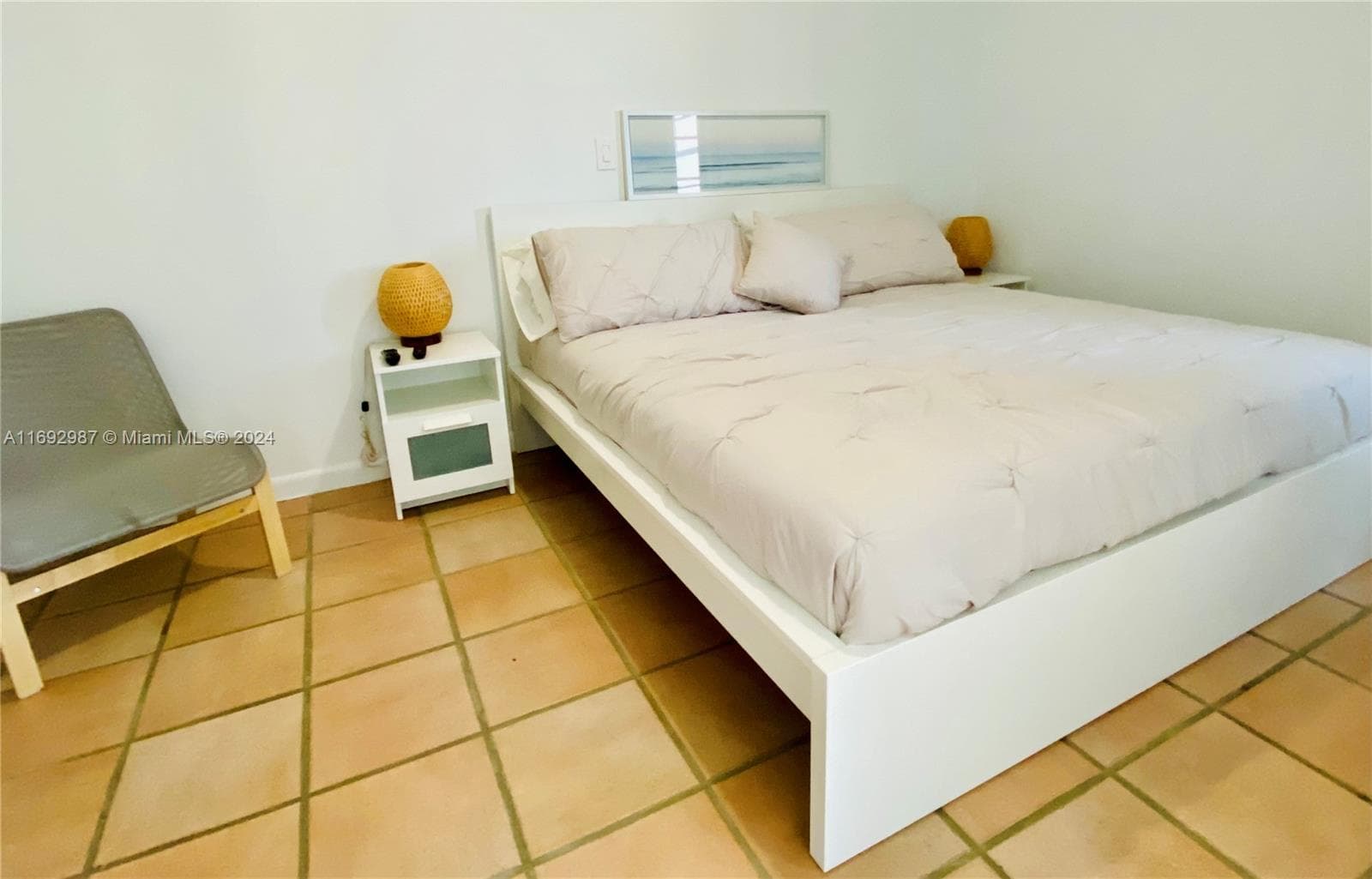 A11692987 — Miami Beach — 4