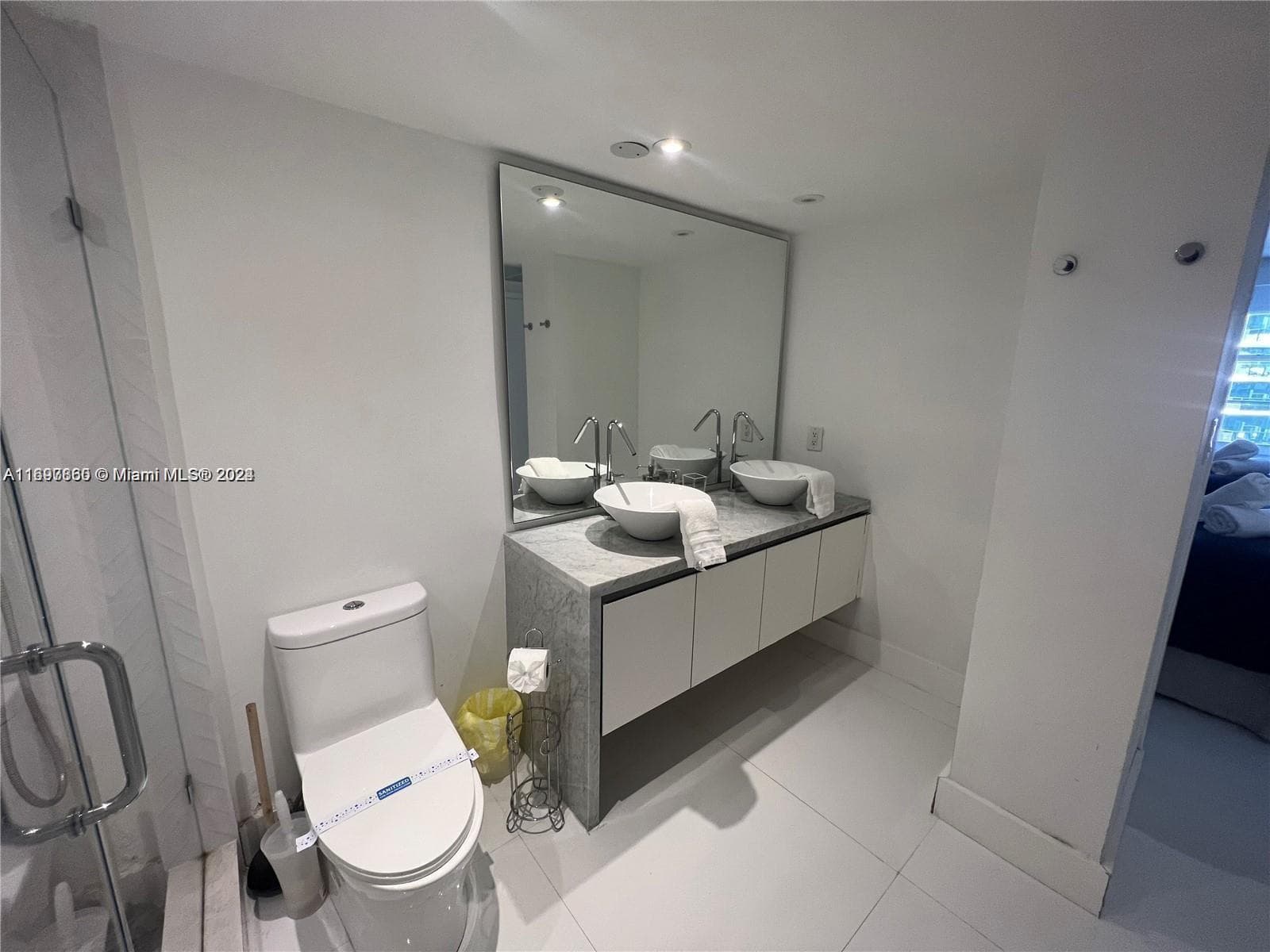 A11697860 — Miami Beach — 14