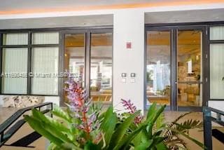 A11698456 — Miami Beach — 10