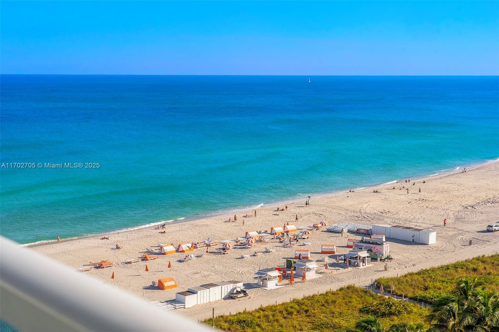 A11702705 — Miami Beach — 14