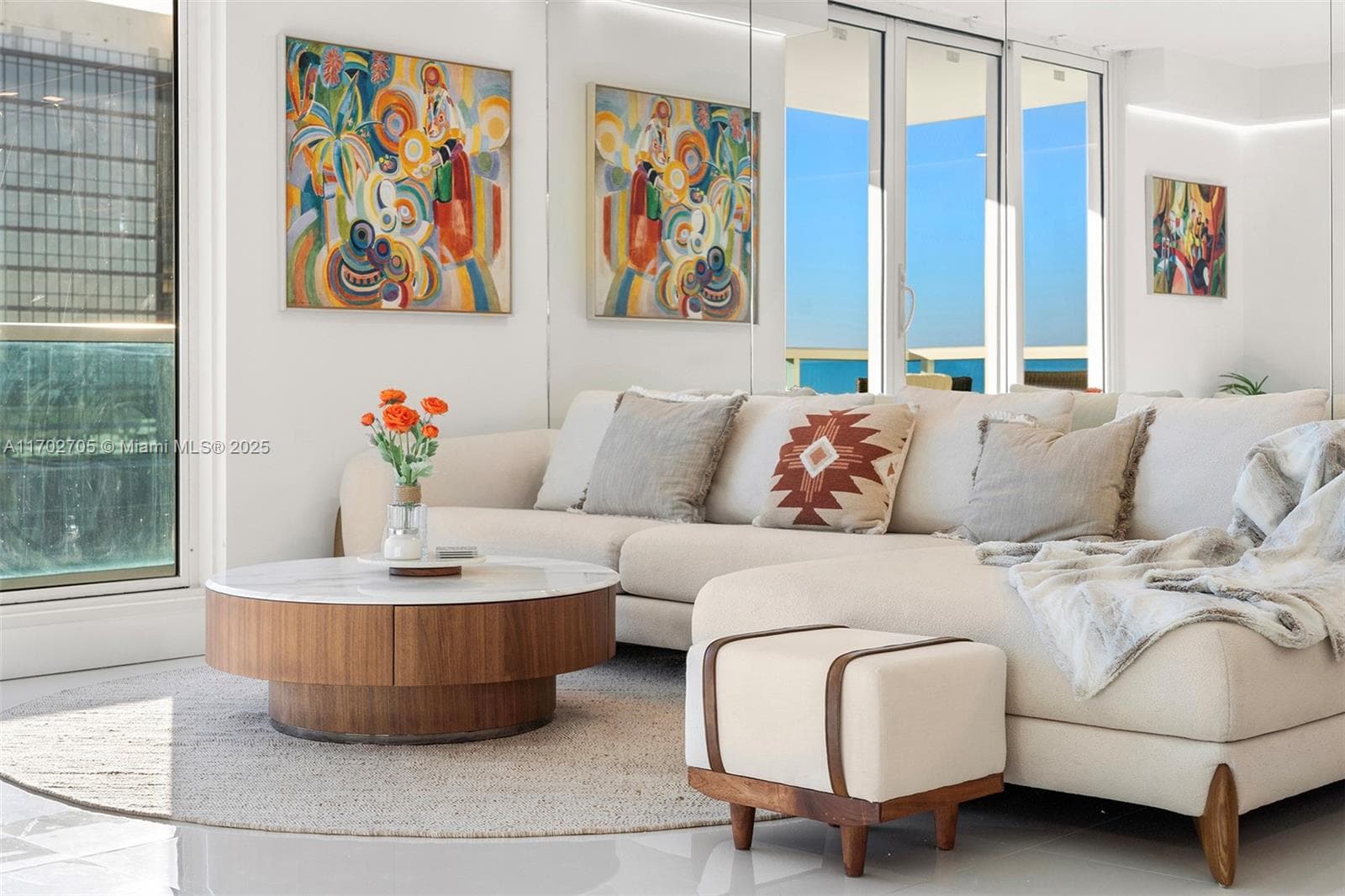 A11702705 — Miami Beach — 37