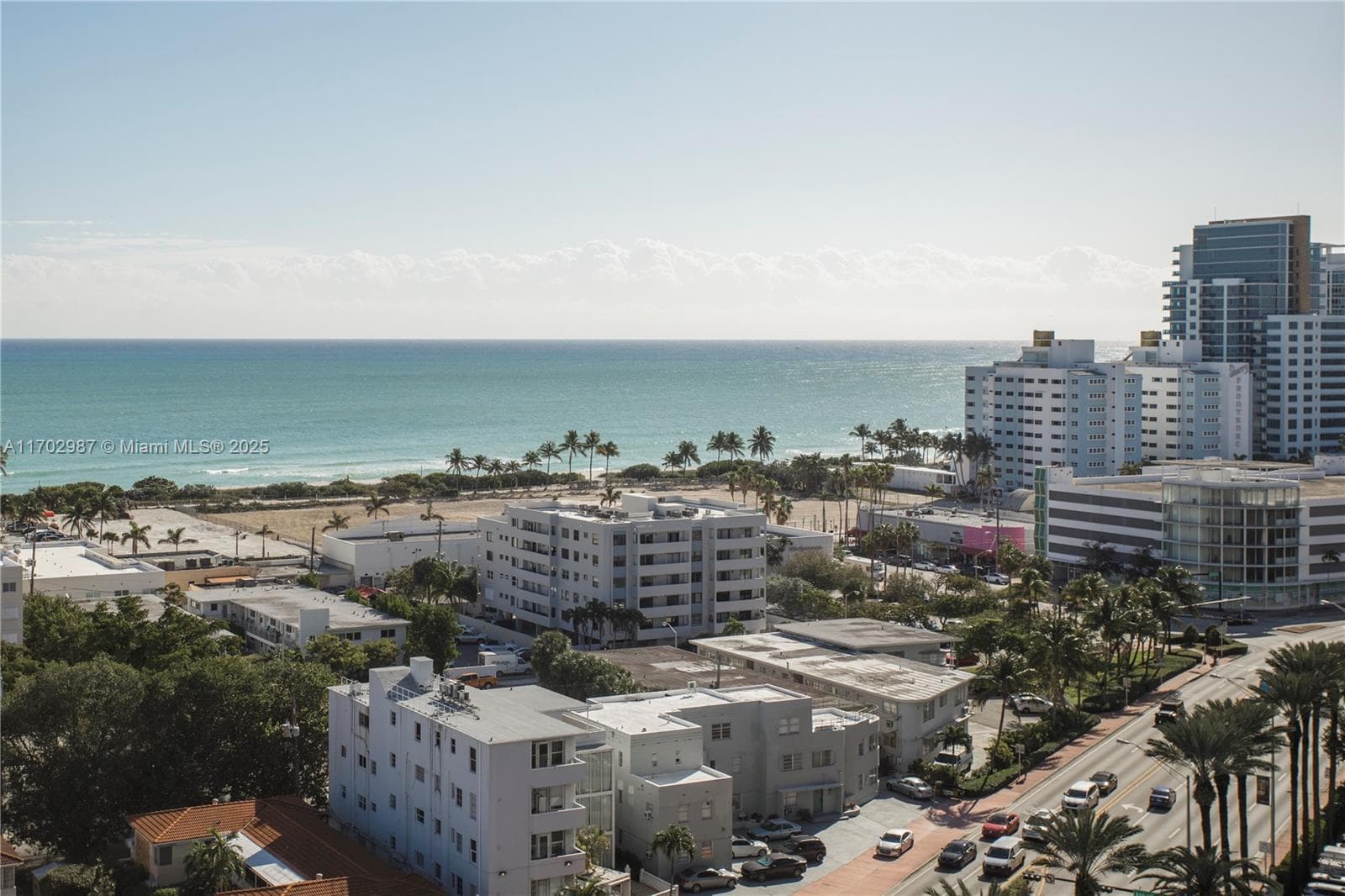 A11702987 — Miami Beach — 41