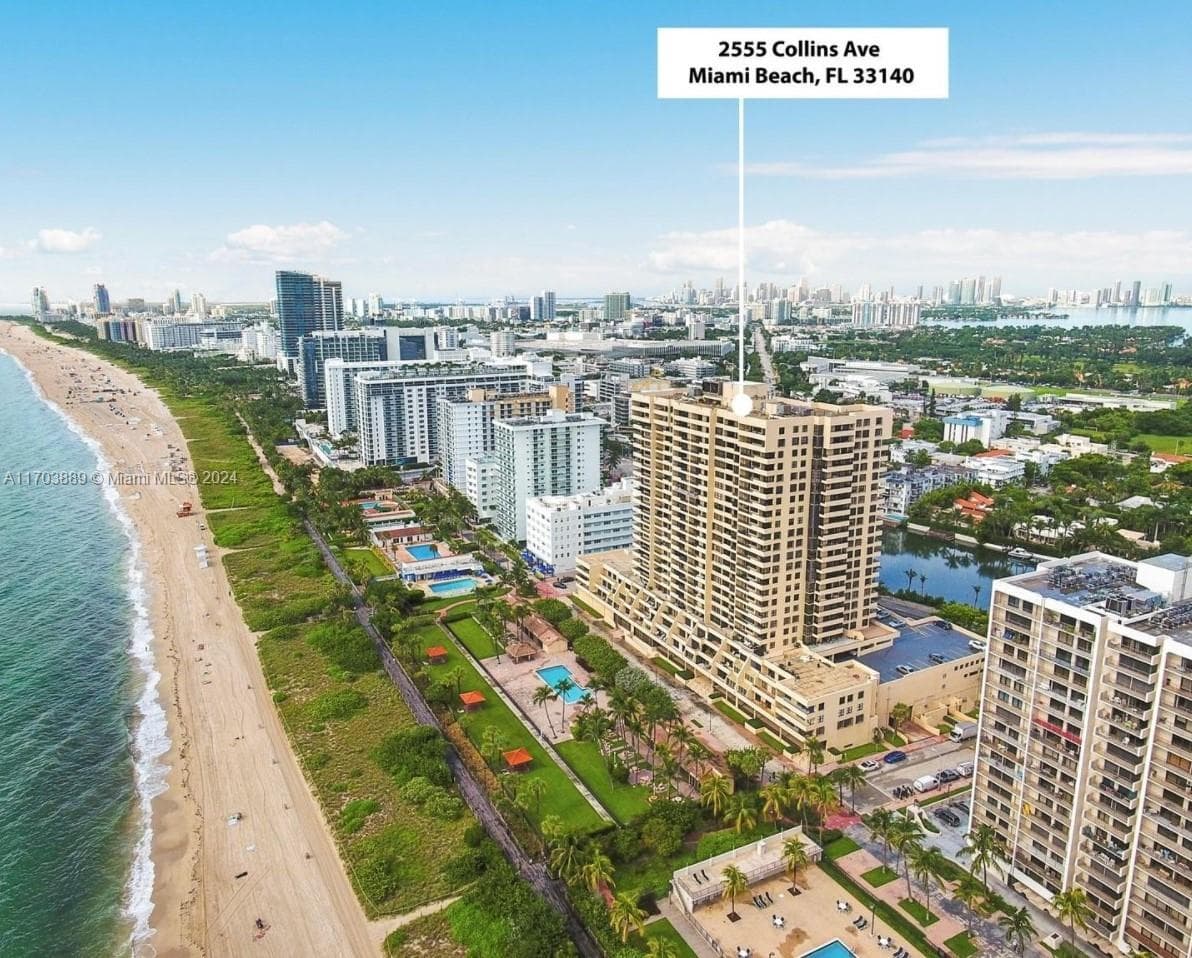 A11703889 — Miami Beach — 38