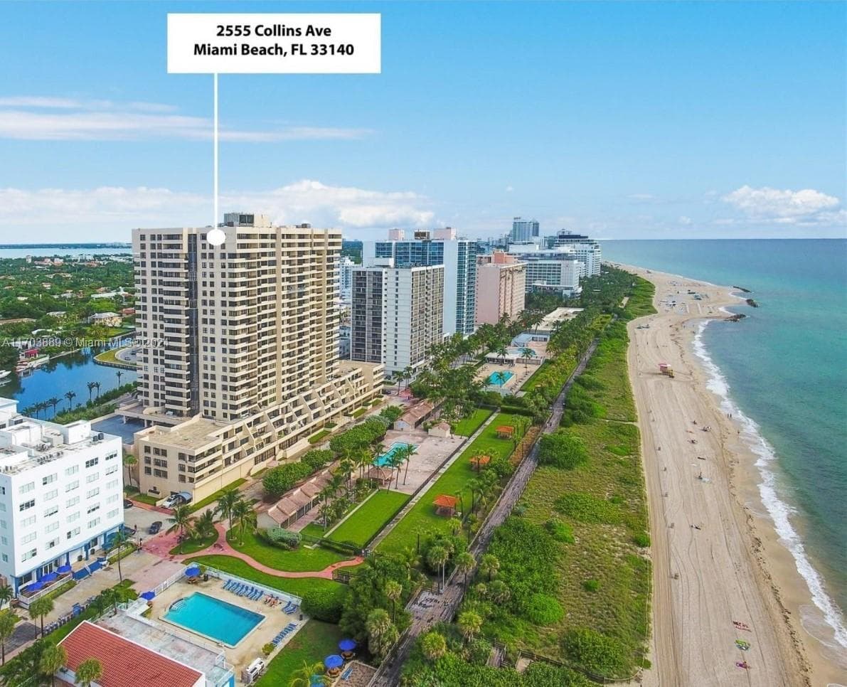 A11703889 — Miami Beach — 39