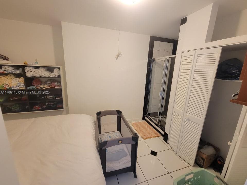 A11706445 — Miami Beach — 26