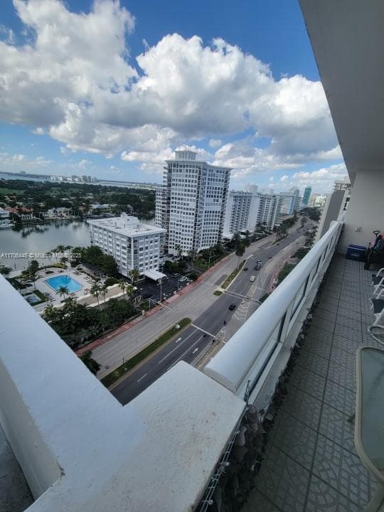 A11706445 — Miami Beach — 7