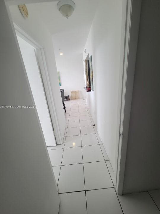 A11706445 — Miami Beach — 19