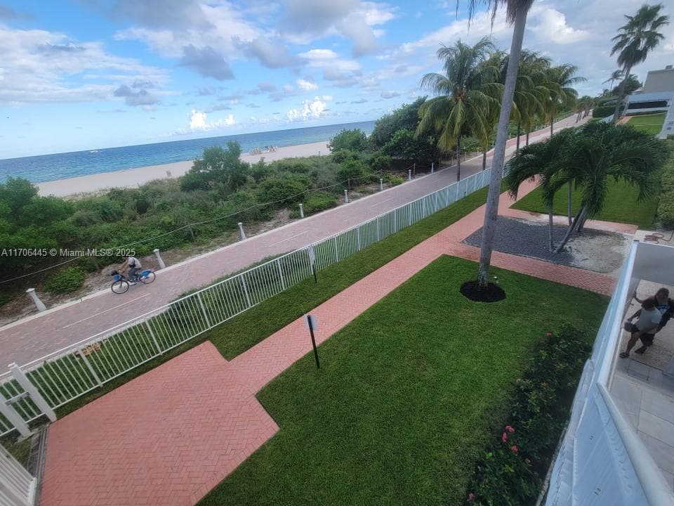 A11706445 — Miami Beach — 39