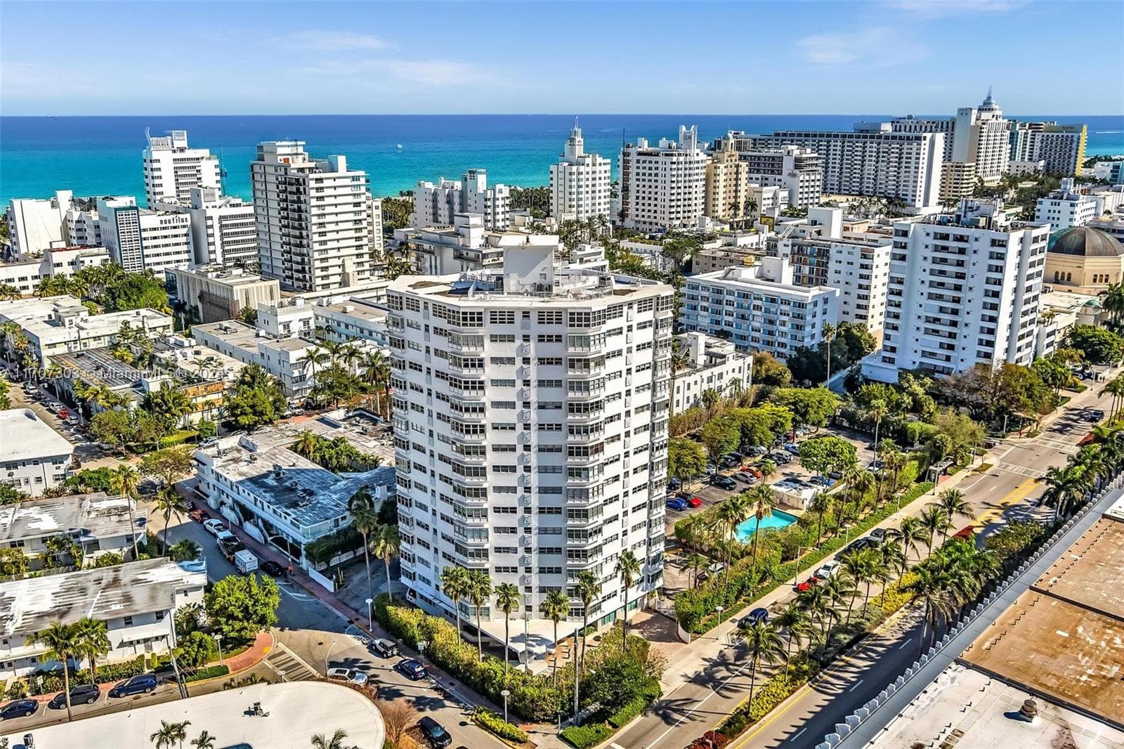 A11707303 — Miami Beach