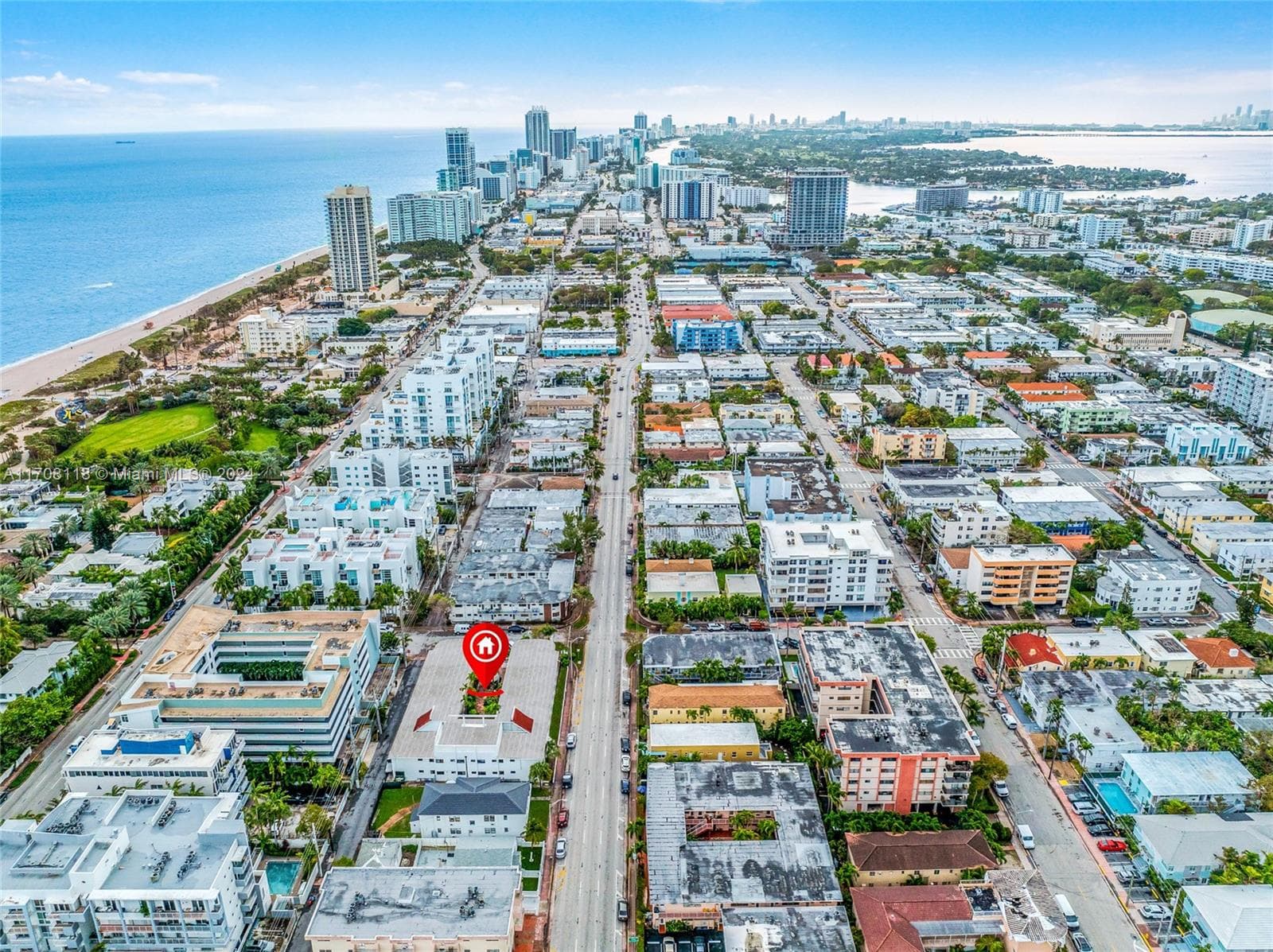 A11708118 — Miami Beach — 22