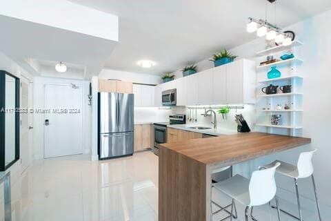 A11710583 — Miami Beach — 8