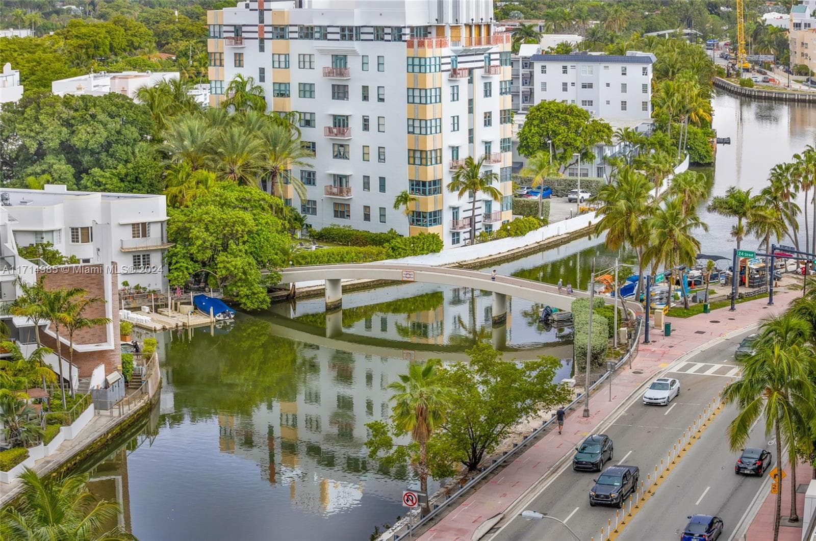 A11714985 — Miami Beach — 4