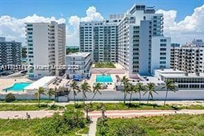 A11715111 — Miami Beach — 2