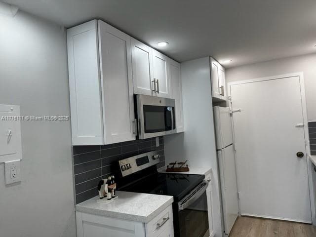 A11715111 — Miami Beach — 28