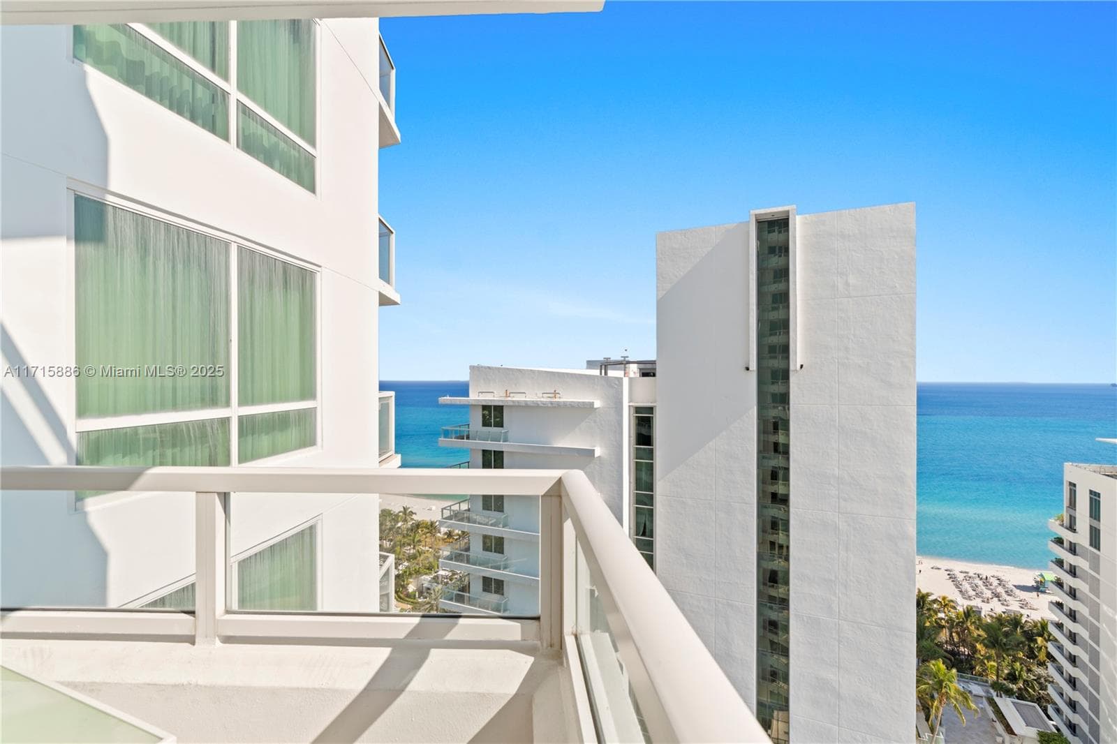 A11715886 — Miami Beach — 7
