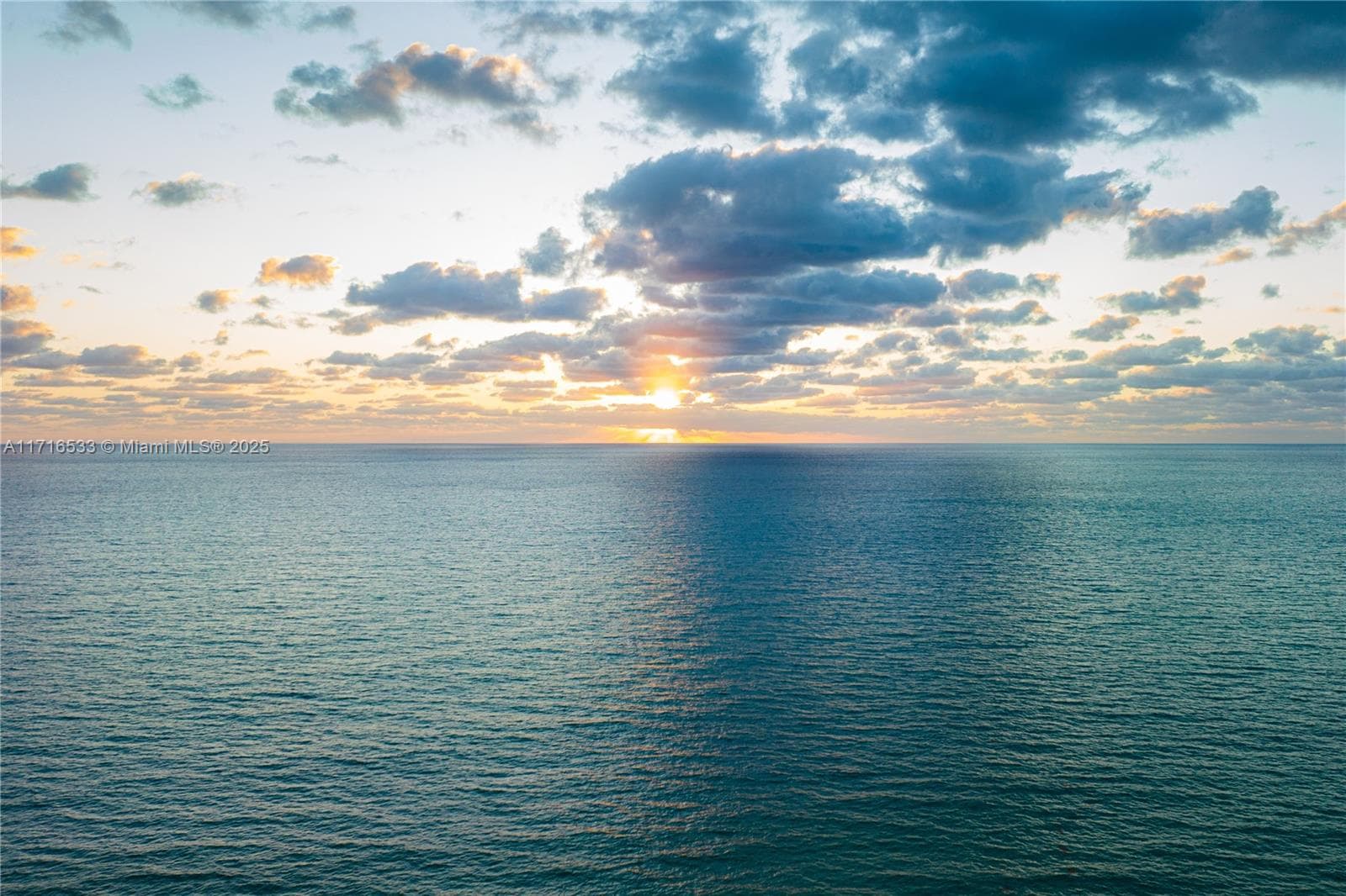 A11716533 — Miami Beach — 23