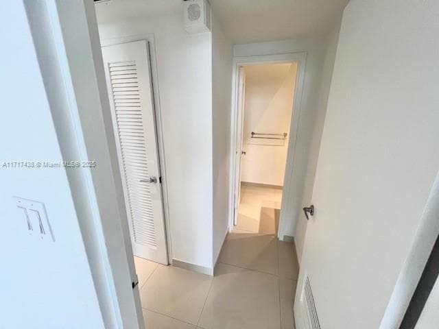 A11717438 — Miami Beach — 12