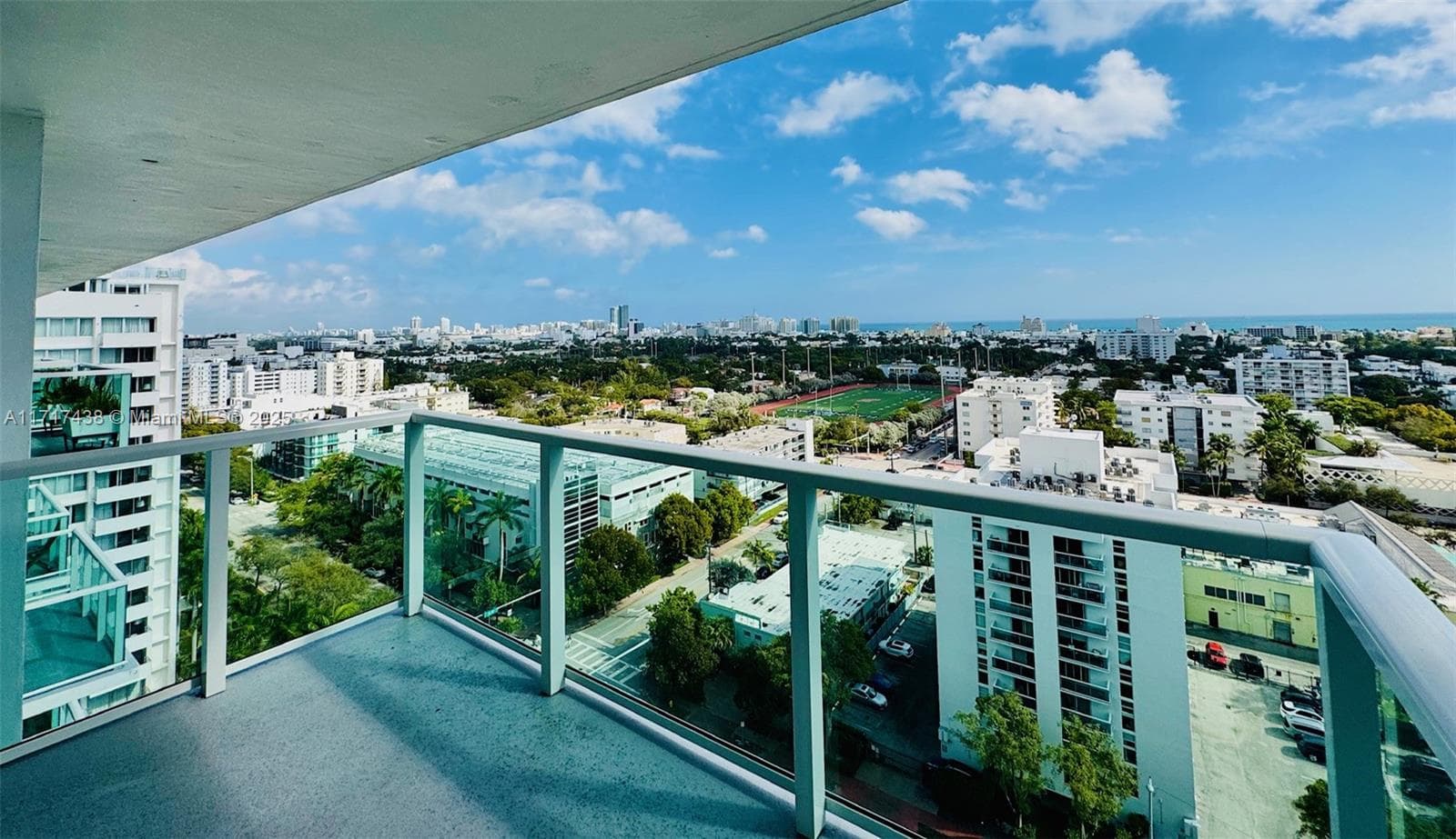 A11717438 — Miami Beach — 3