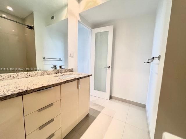A11717438 — Miami Beach — 14