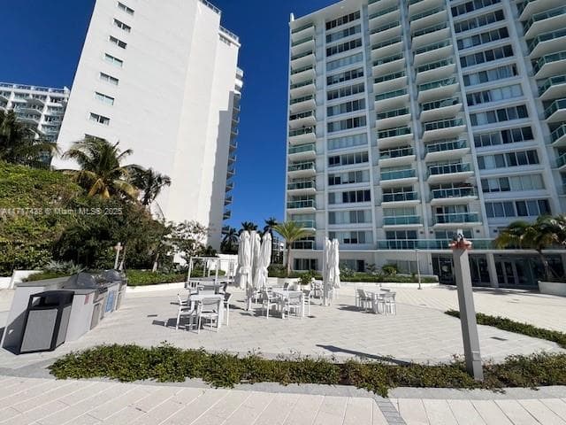 A11717438 — Miami Beach — 29
