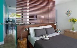 A11717902 — Miami Beach — 5