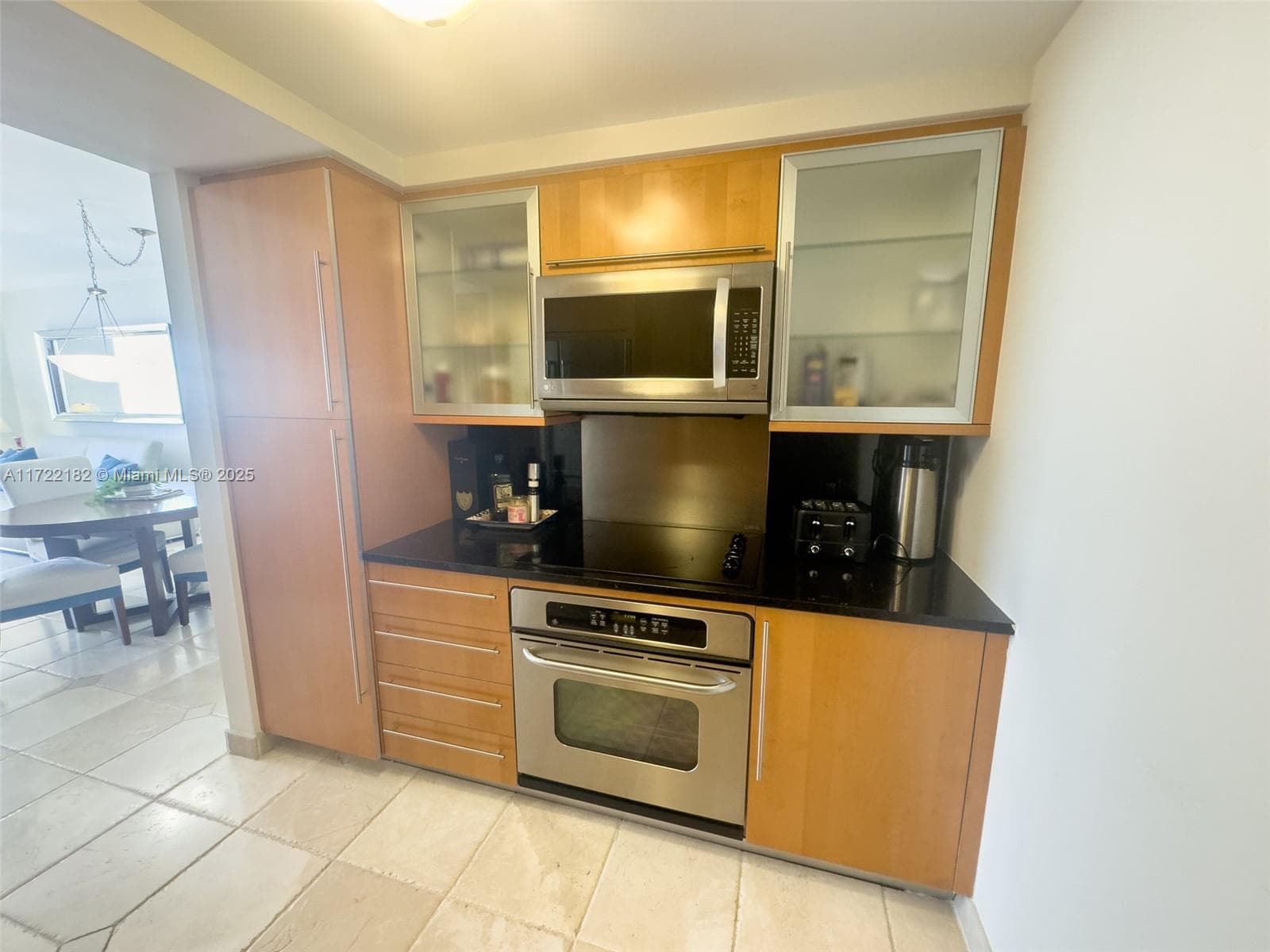 A11722182 — Miami Beach — 5