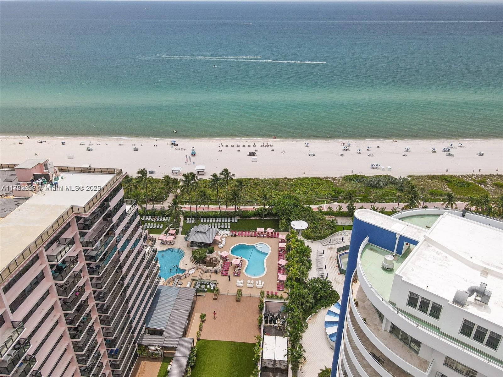 A11722398 — Miami Beach — 4