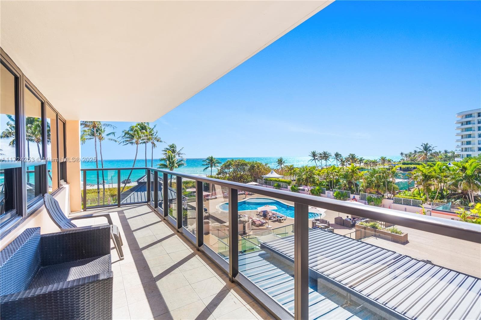A11724253 — Miami Beach — 2