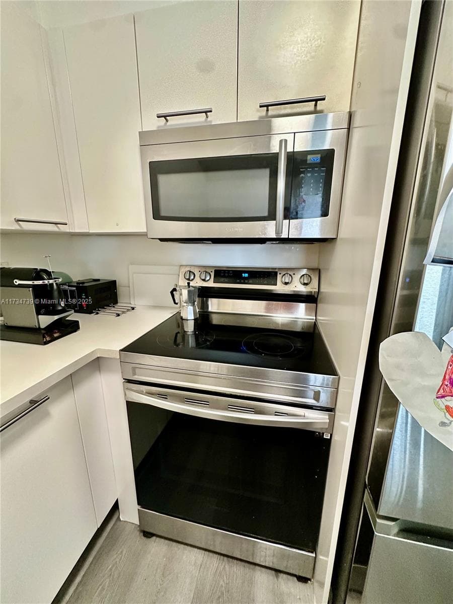 A11734739 — Miami Beach — 16