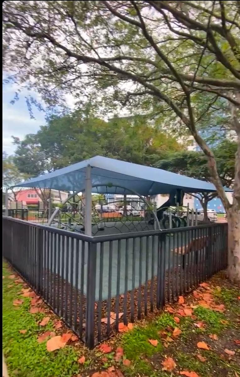 A11734739 — Miami Beach — 32
