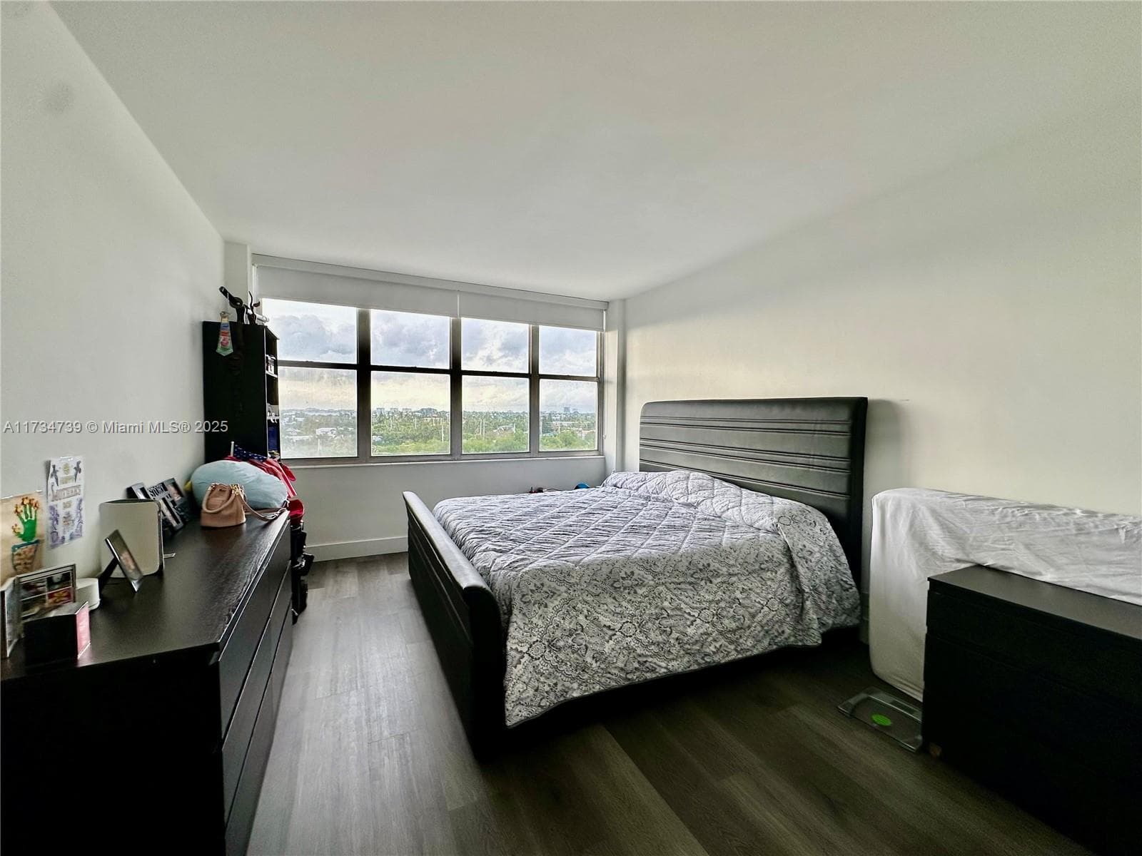 A11734739 — Miami Beach — 4