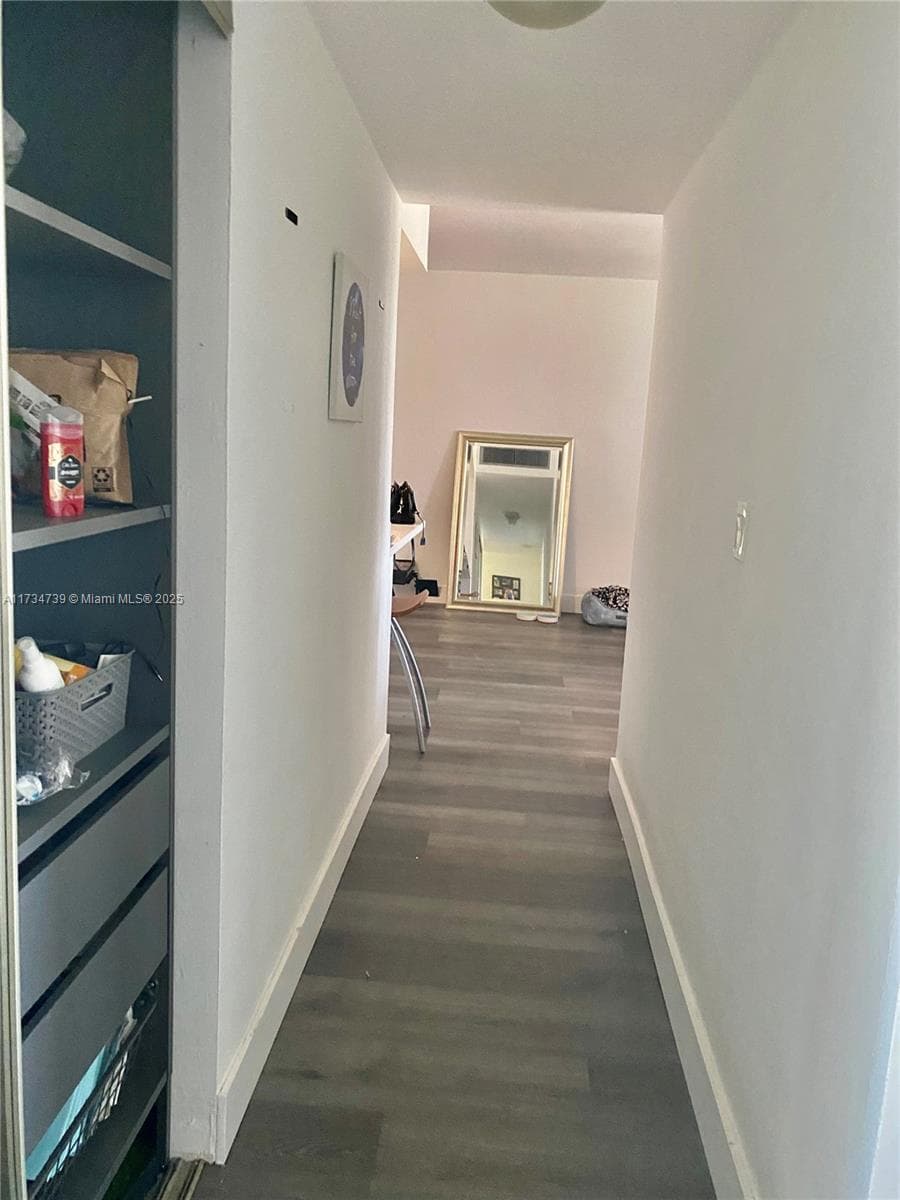 A11734739 — Miami Beach — 8