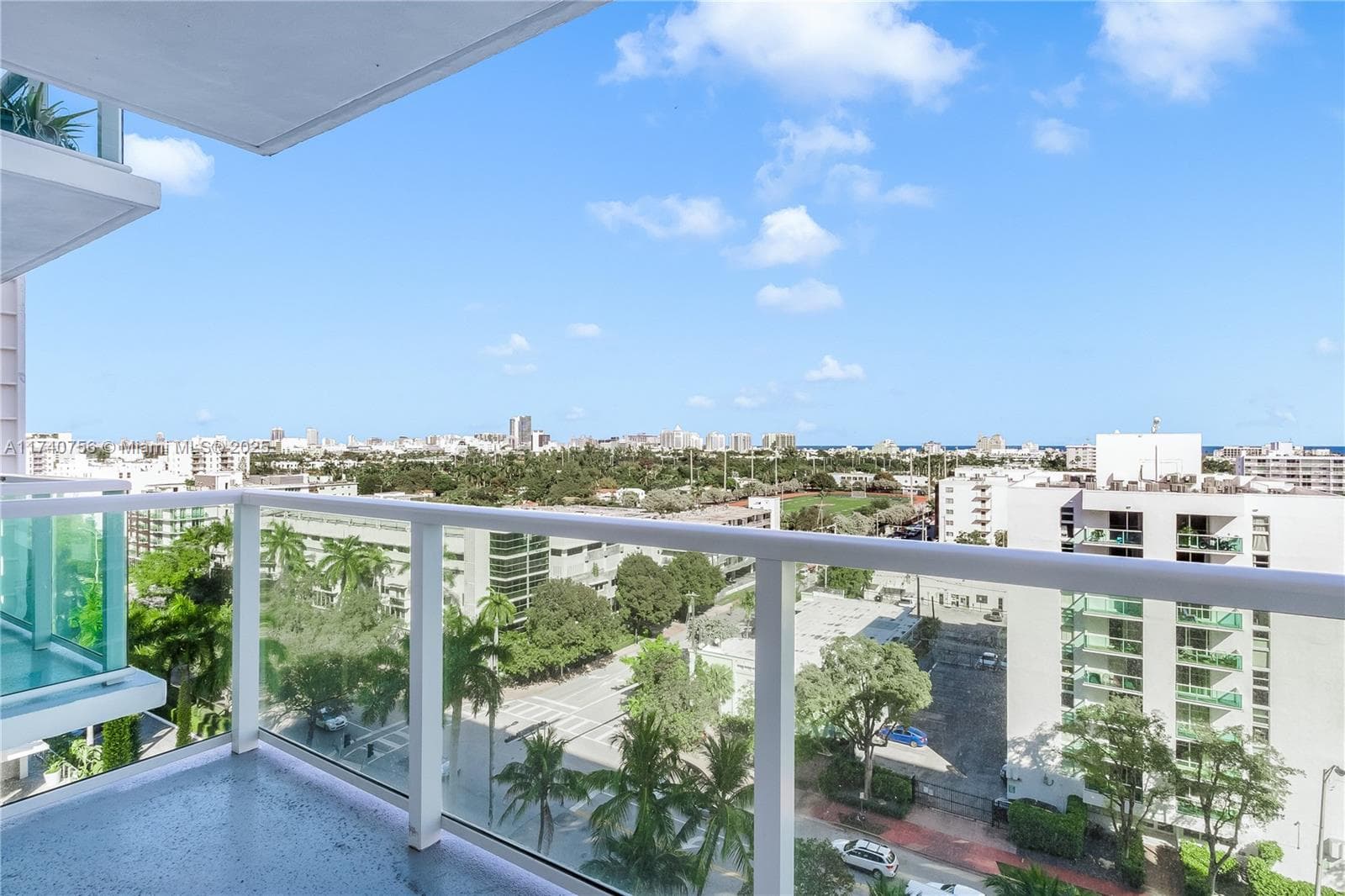 A11740756 — Miami Beach — 11
