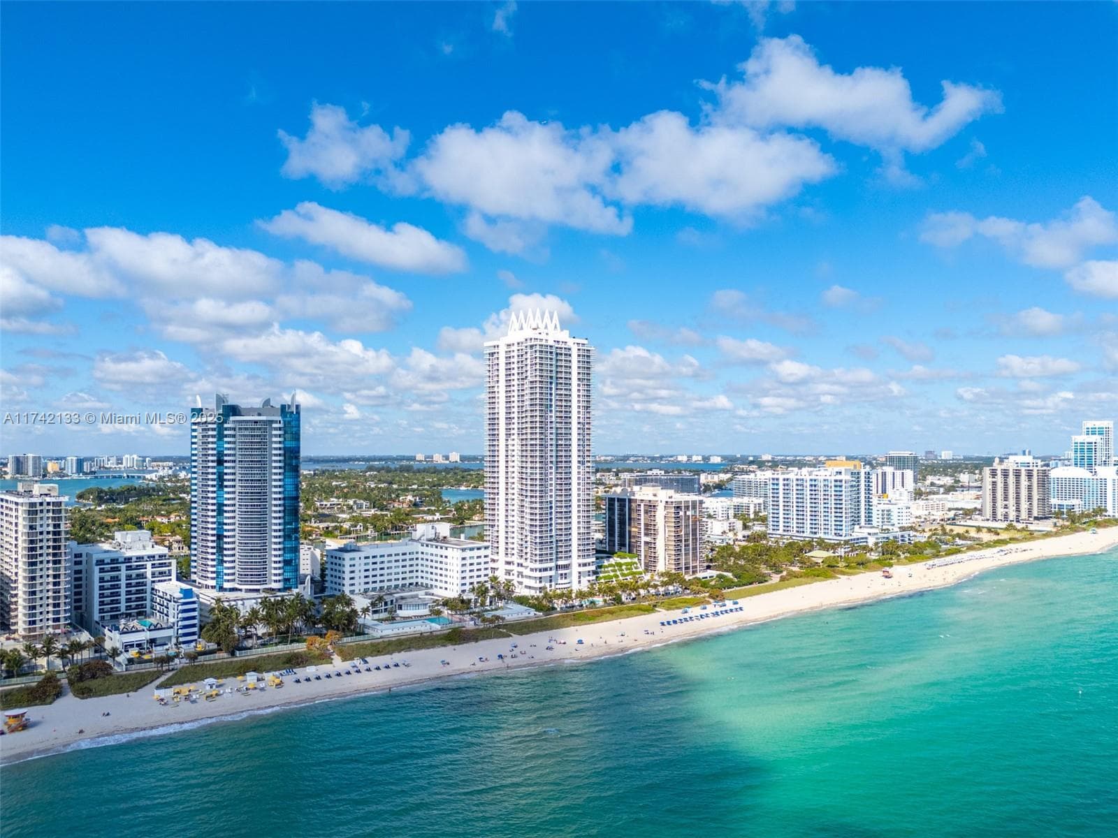 A11742133 — Miami Beach — 24