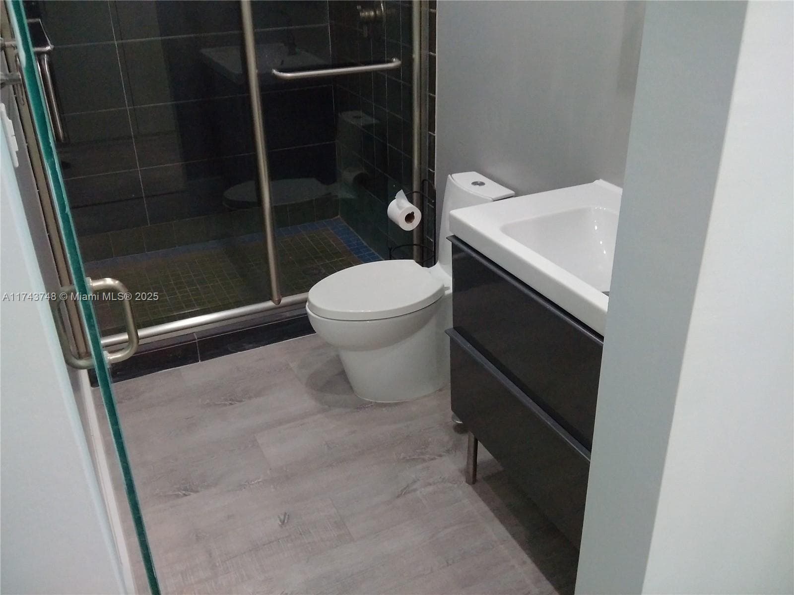 A11743748 — Miami Beach — 21