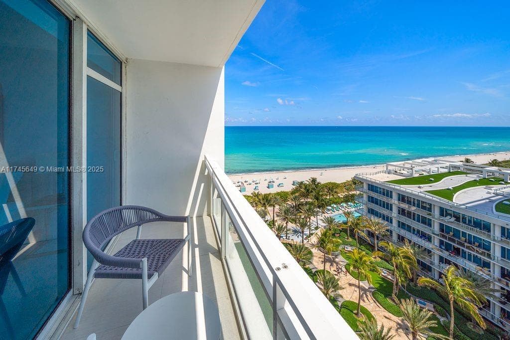 A11745649 — Miami Beach — 22