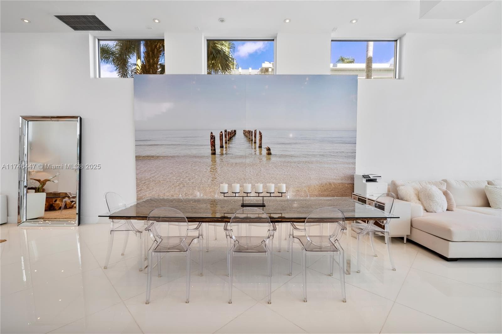 A11746447 — Miami Beach — 27