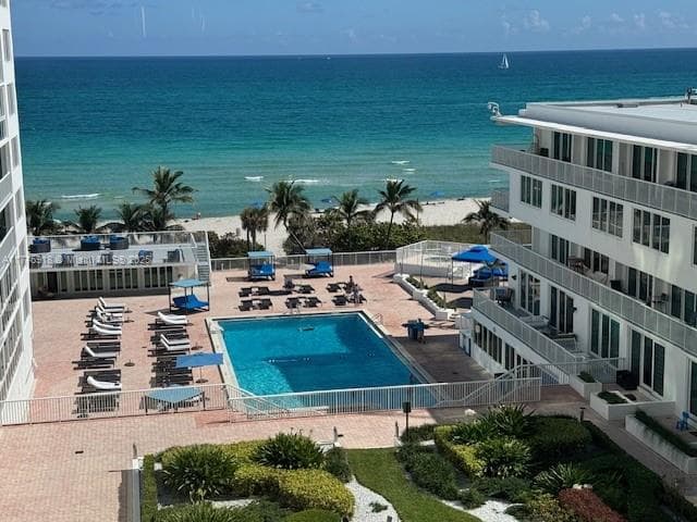 A11746918 — Miami Beach — 5